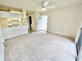 94-1079 Kepakepa St APT H4, Waipahu, HI 96797
