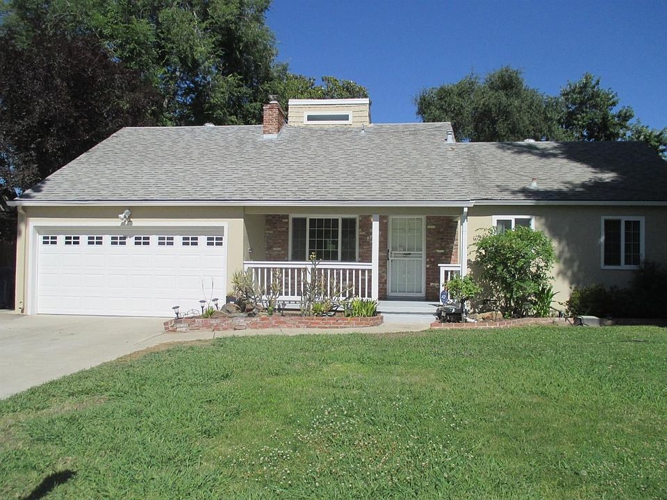 1st image of 3240 Montclaire St