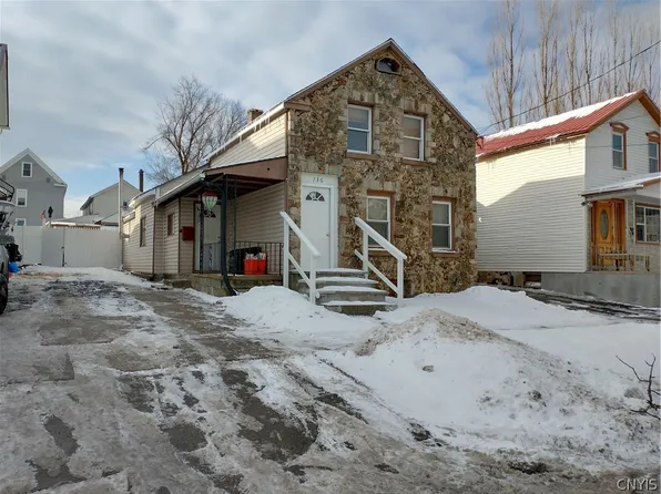 736 Blandina St, Utica, NY 13501