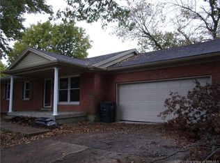 115 Edgemont Dr, New Albany, IN 47150