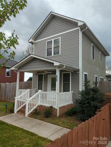 932 3rd Street Pl SW, Hickory, NC, 28602