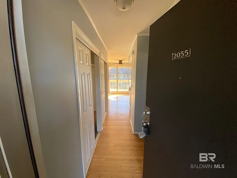 2055 Seacliff Dr N #2055 — Photo 5