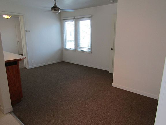 4th image of 172 Ocean View Ave APT 2