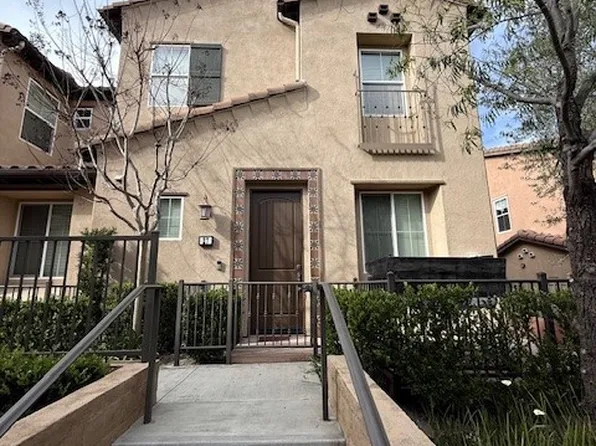 27 Playa Cir, Aliso Viejo, CA 92656