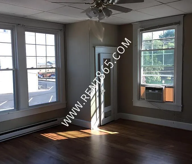 1312 Laurel Ave #4 — Photo 1