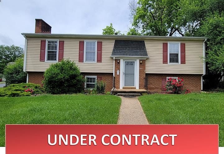 1st image of 142 Lynden Pl