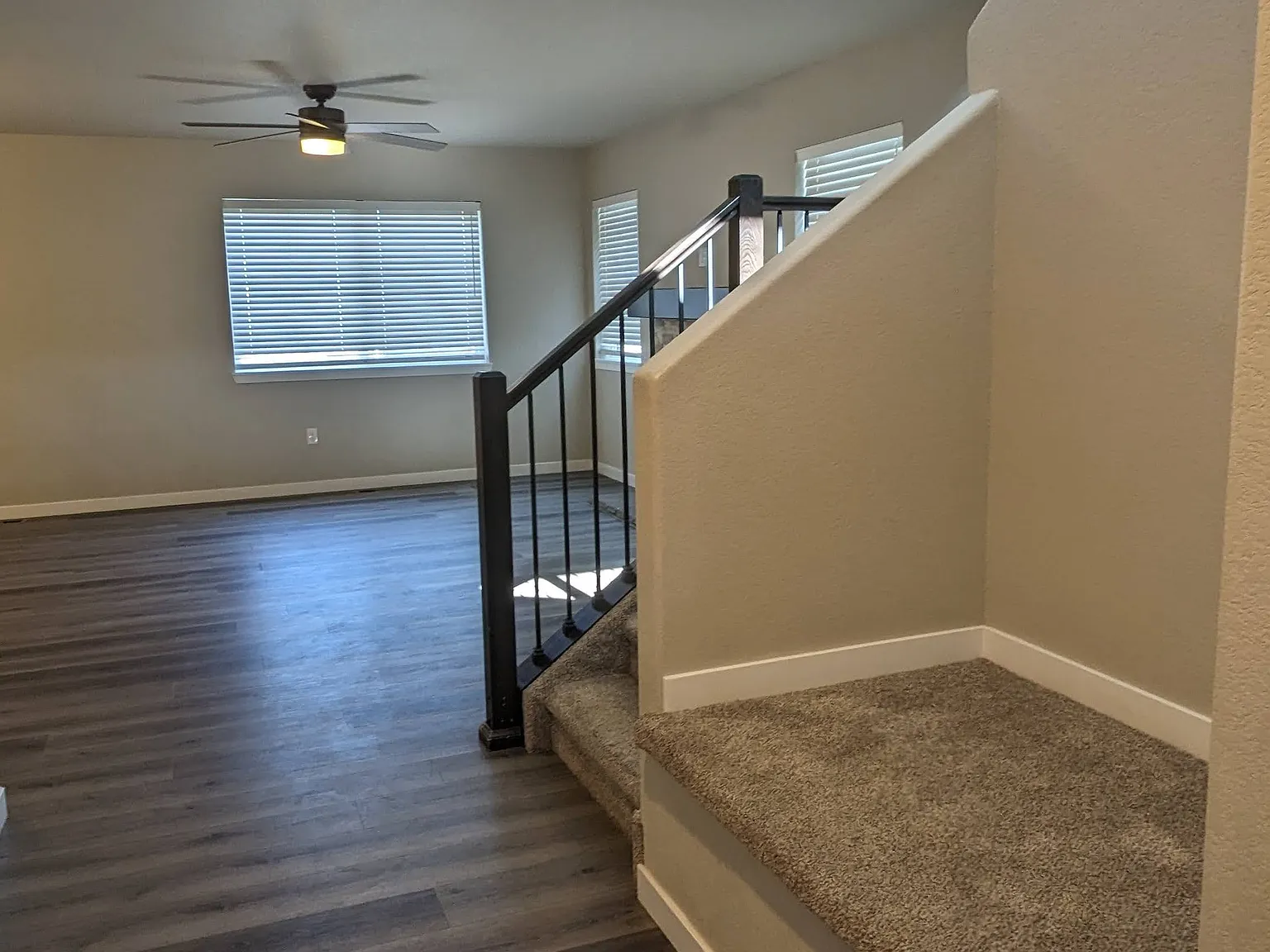 4 bed, 3.5 bath, 2793 sqft, $2,900 — Photo 4
