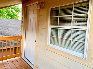 9 Clifton St #A, Houston, TX 77011