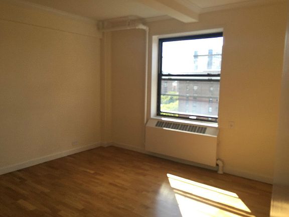 4th image of 2181 Madison Ave APT 11H