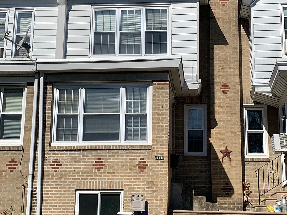 1st image of 618 Jamestown Ave