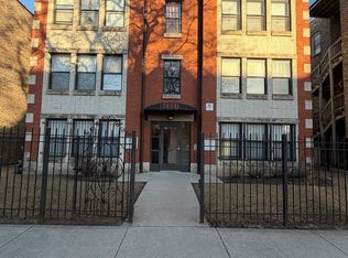 4351 S Champlain Ave, Chicago, IL 60653