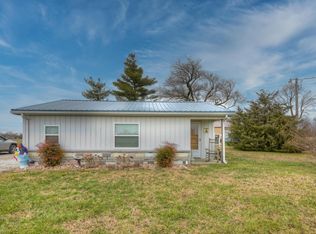 10656 Kentucky Rd, Neosho, MO 64850