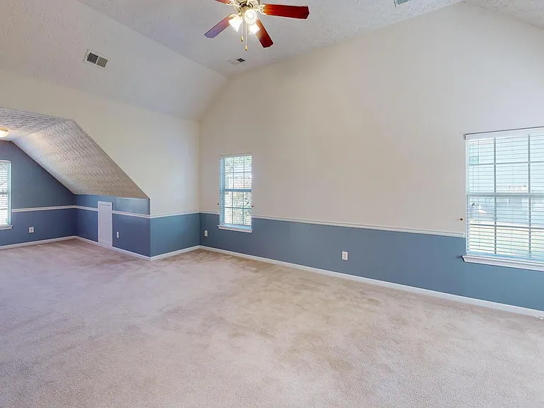 620 Blueangel Dr — Photo 12