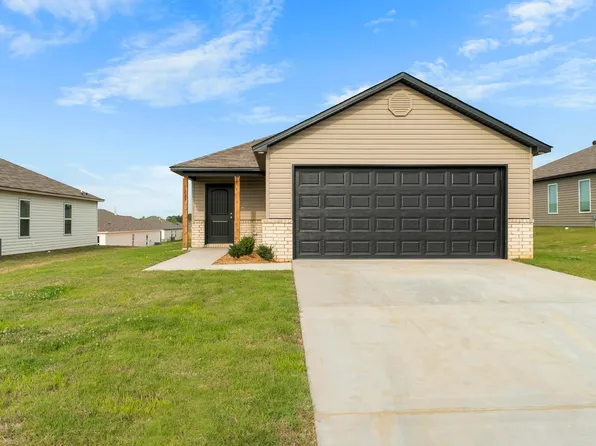 1233 Santa Fe Trl, Bauxite, AR 72011
