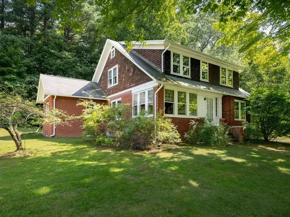 20 Atwood Rd, South Hadley, MA 01075