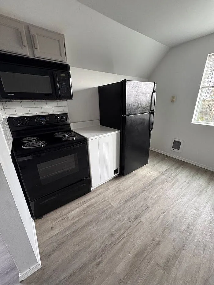 1 bed, 1.0 bath, 600 sqft, $1,400 — Photo 3