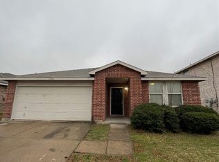 5204 Rugged Ave, Fort Worth, TX 76179