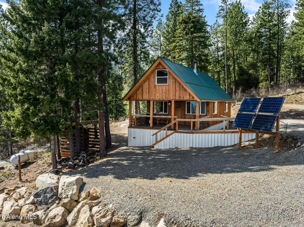 595 Snowcat Ln, Bonners Ferry, ID 83805