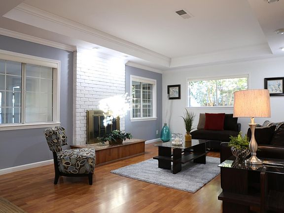 3rd image of 2564 Glenrio Dr