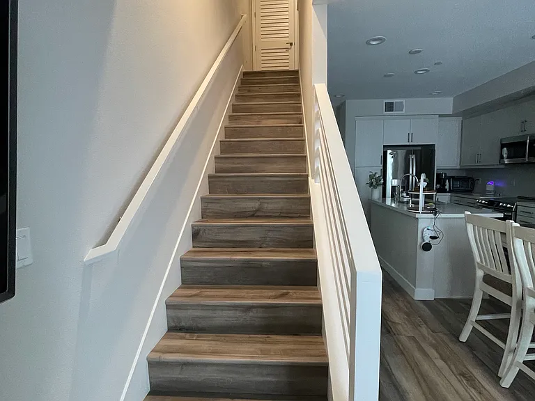 3917 Wattling St — Photo 5
