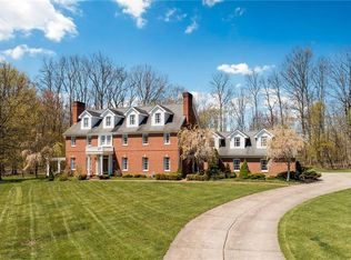 7320 Valley View Rd, Hudson, OH 44236