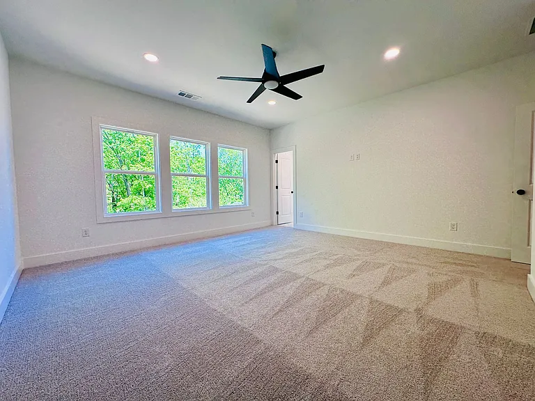 1225 Westshore Dr — Photo 40