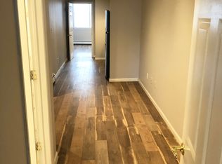 68-31 60th St #1, Ridgewood, NY 11385