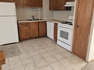 944 N 123rd St, Milwaukee, WI 53226