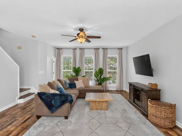 7252 Highway 70 S APT 1501, Nashville, TN 37221