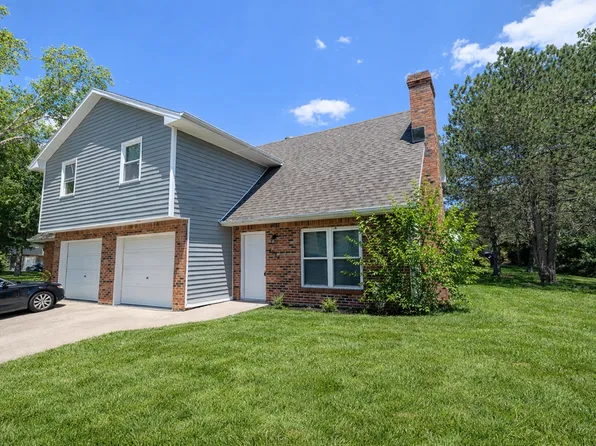 1912 Mirtle Grove Ct, Columbia, MO 65201