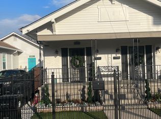 2015 Mandeville St, New Orleans, LA 70117