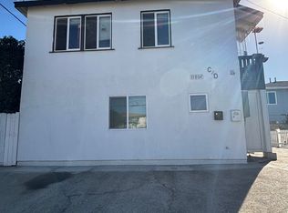 11802 Acacia Ave #D, Hawthorne, CA 90250