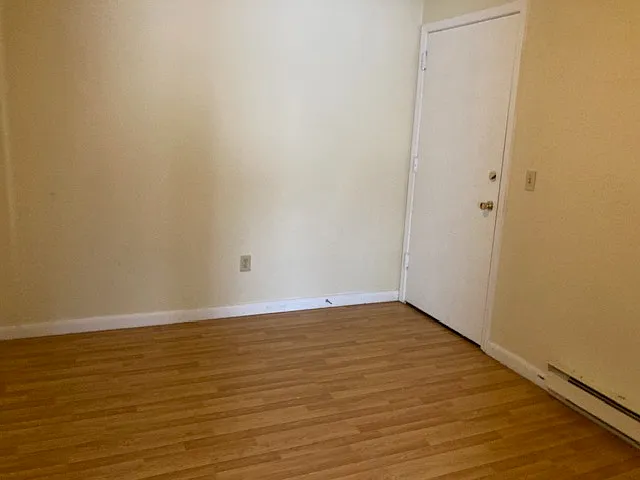 2 bed, 1000 sqft, $1,725 — Photo 4
