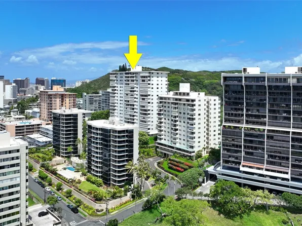 999 Wilder Ave APT 1103, Honolulu, HI 96822