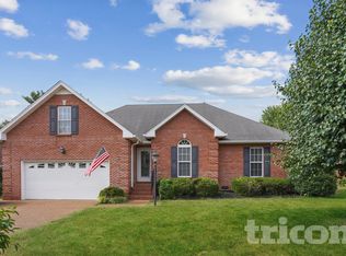 1090 Pinehurst Dr, Gallatin, TN 37066