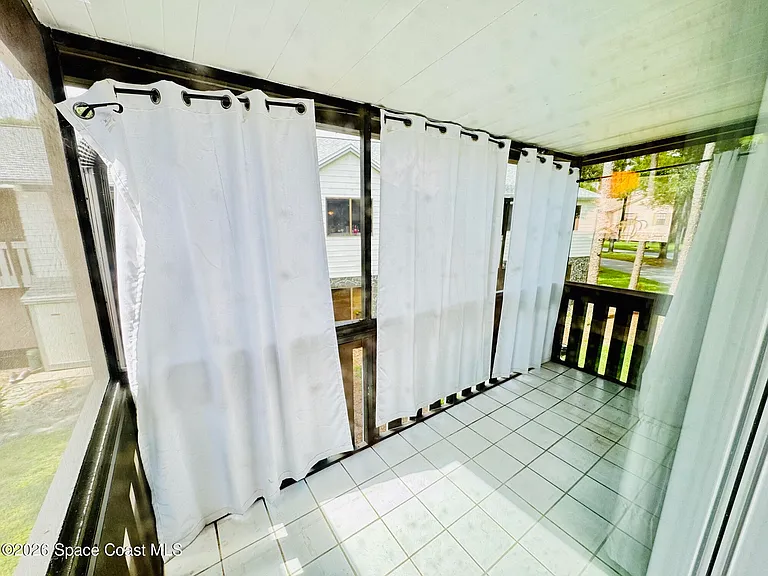 9000 York Ln #8F — Photo 11