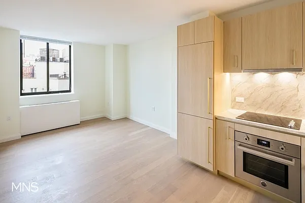 Rented by MNS Marketing | media 15