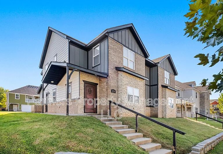 1258 N Sicily Ln — Photo 26
