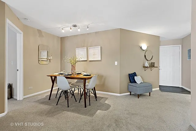 1532 Westminster Dr #108 — Photo 17