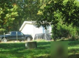 2155 E 24th Rd, Fillmore, IL 62032