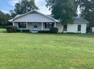 1607 State Highway 103, Slocomb, AL 36375