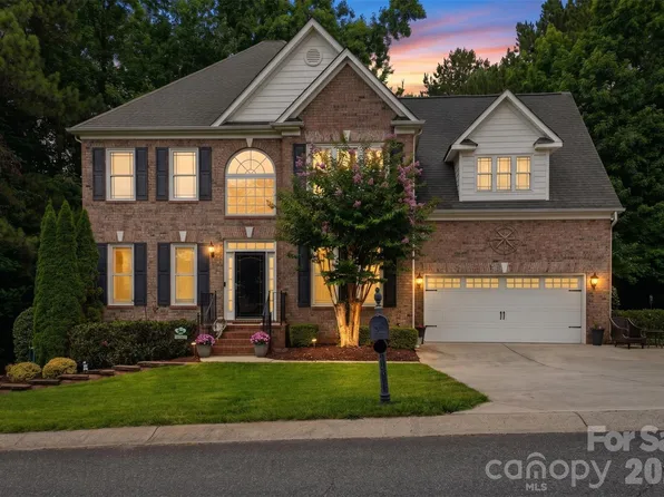 112 Millwood Dr, Fort Mill, SC 29715
