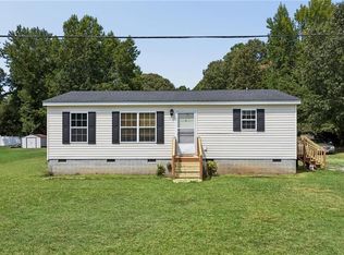 6331 Hickory Fork Rd, Gloucester, VA 23061