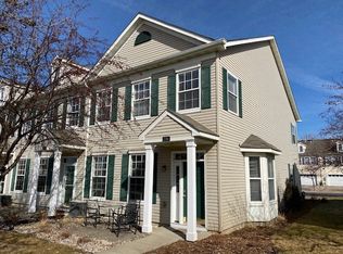 1784 Colonial St, Shakopee, MN 55379