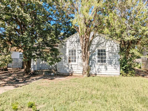 1716 24th St, Lubbock, TX 79411