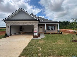 19992 Pebble Brook Ln, Athens, AL 35611
