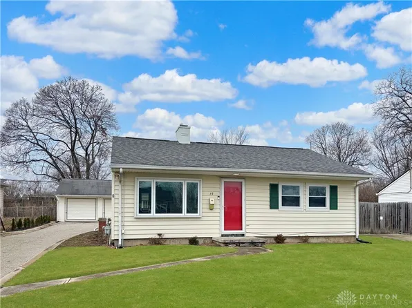 59 Kiser Dr, Tipp City, OH 45371