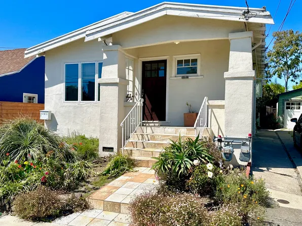 1121 Ward St, Berkeley, CA 94702