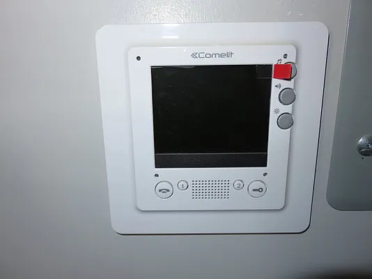 Rented by Full Time Management | media 23