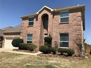 5205 Bellis Dr, Fort Worth, TX 76244
